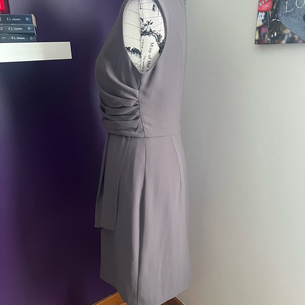 Vince Camuto Sleeveless Dress - Picture 5 of 8